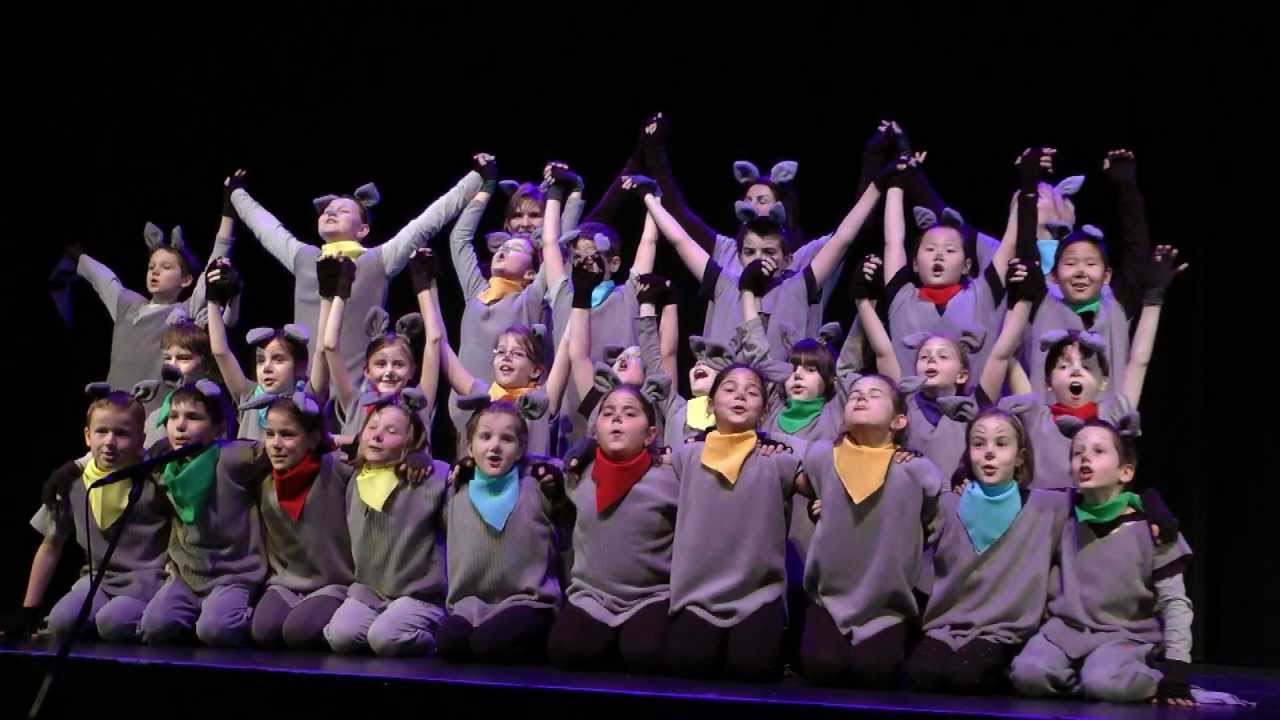 Iskolanap 2012,  2.z, Farkas vagyok, Szent László Általános Iskola