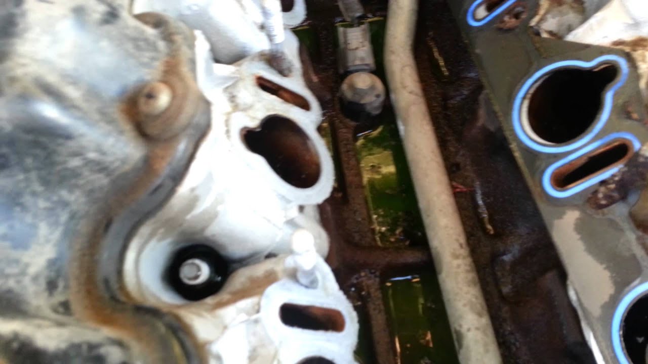 2003 Nissan Frontier Knock Sensor Removal