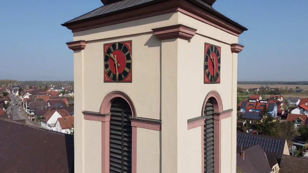 Kirche St. Cyprian und Justina in Kappel Aussenflug