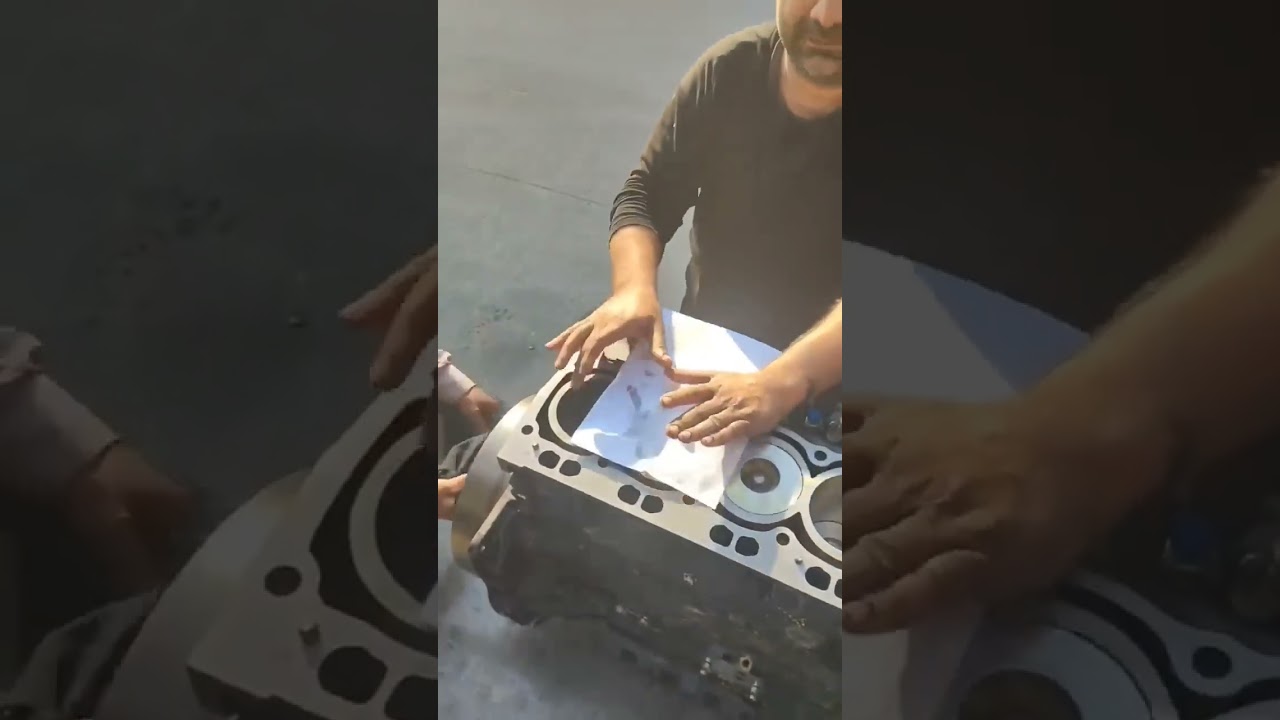 Testing compression by classic method #engine #technology #compression #test