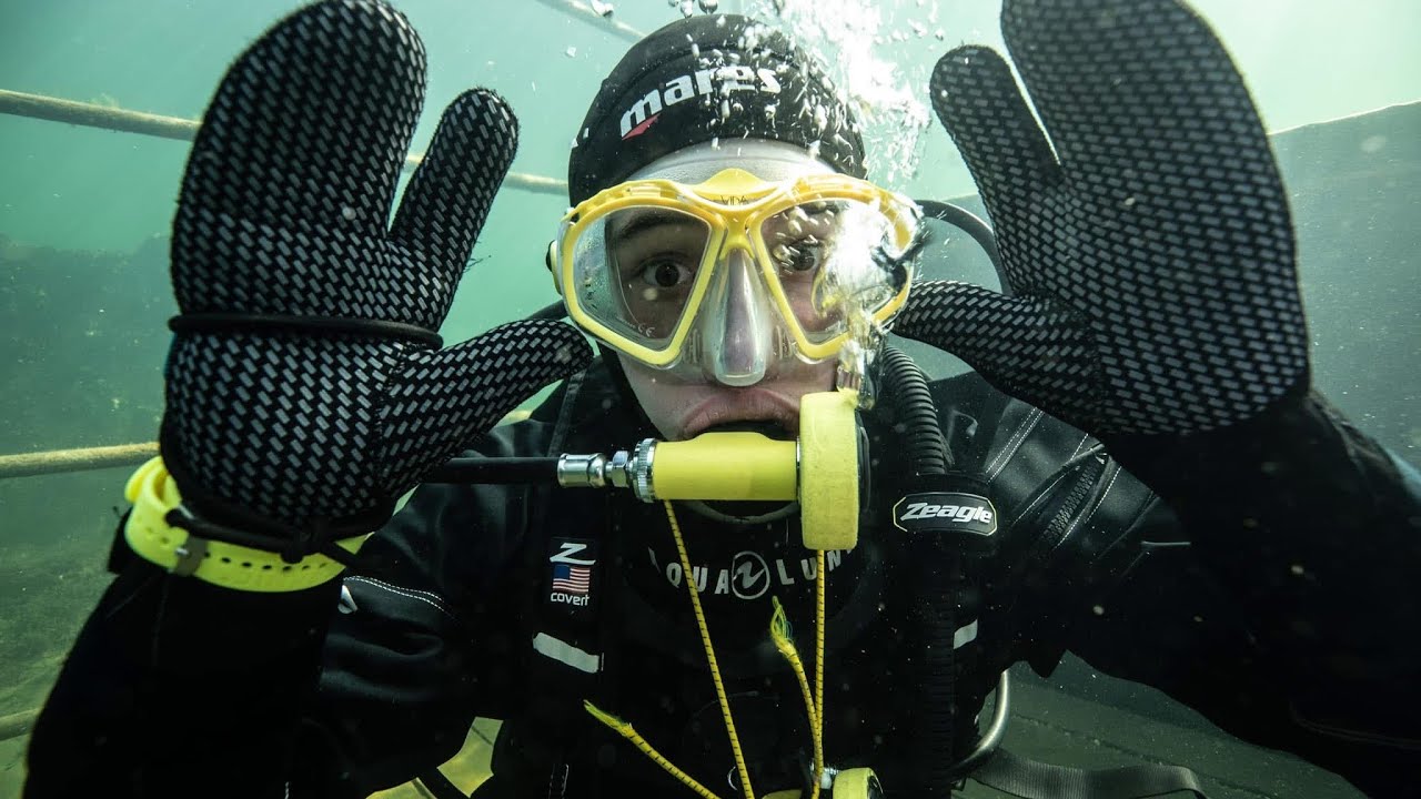 Drysuit Fun at Wraysbury Dive Centre