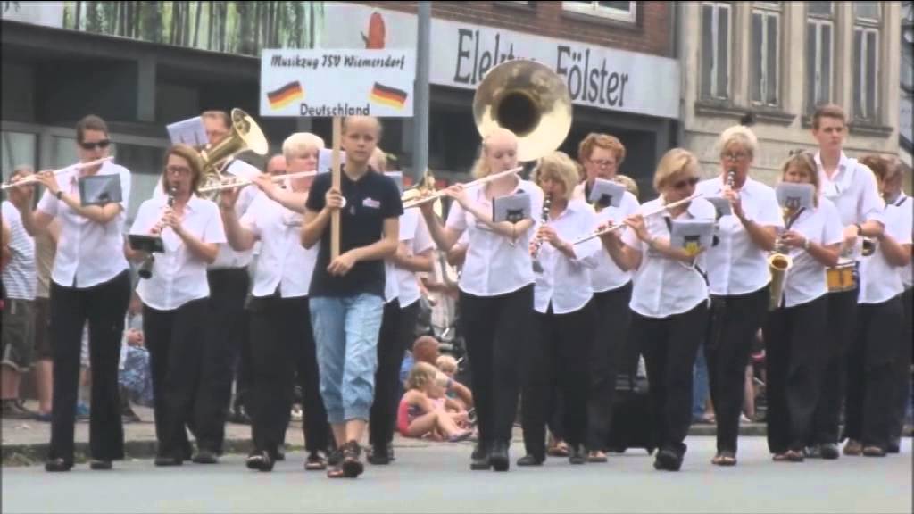 18. Internationales Musikfest Bad Bramstedt 2015 Festumzug durch die Stadt