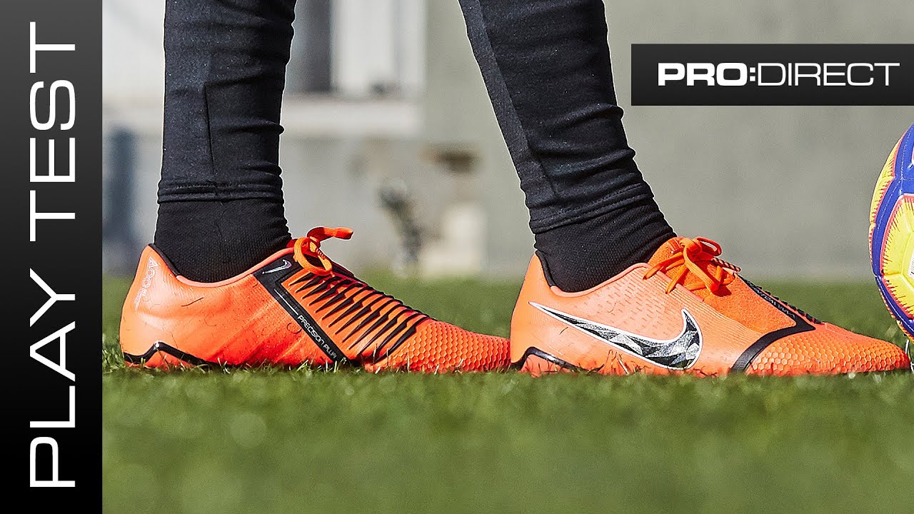 NIKE PHANTOM VENOM REVIEW - The Best Nike Football Boots?