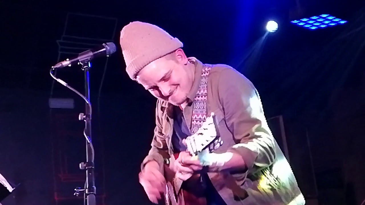 Ersch hajnali járat (AWS) instant