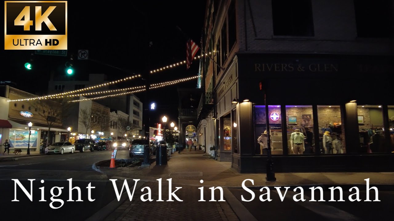 Night Walk Downtown Savannah, Georgia
