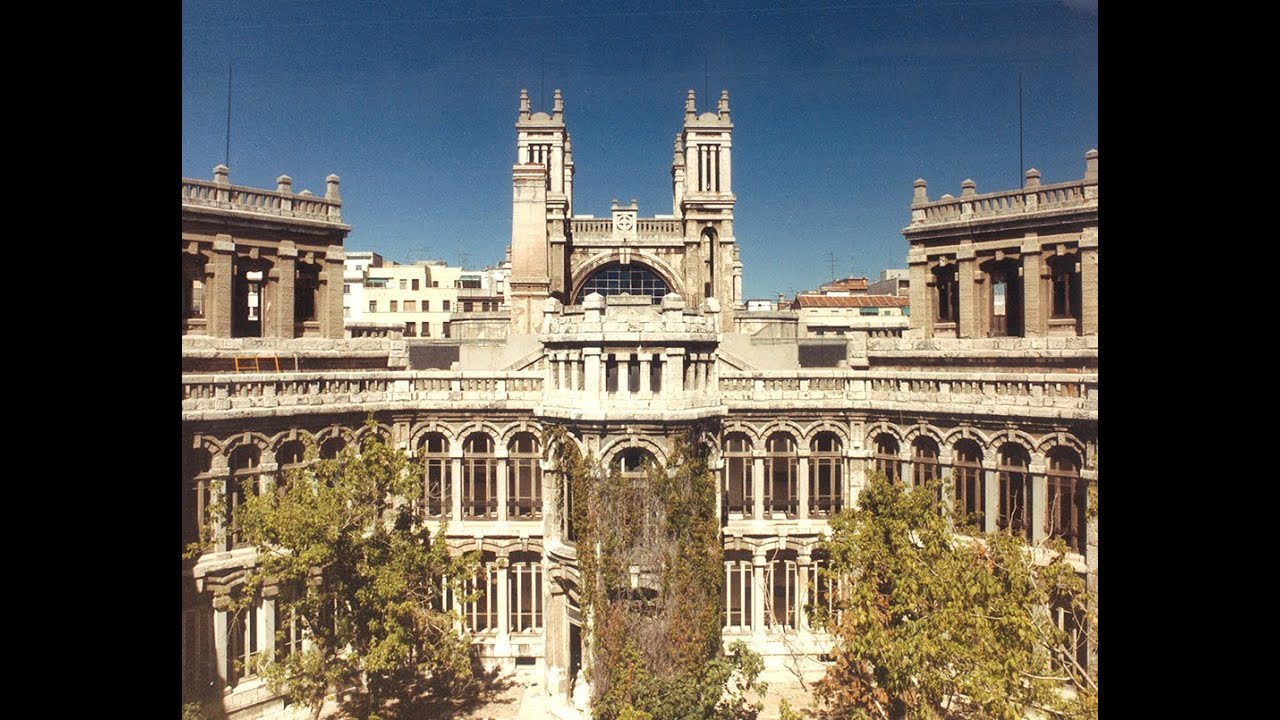 HOSPITAL DE MAUDES - LUCÍA PETRILLO