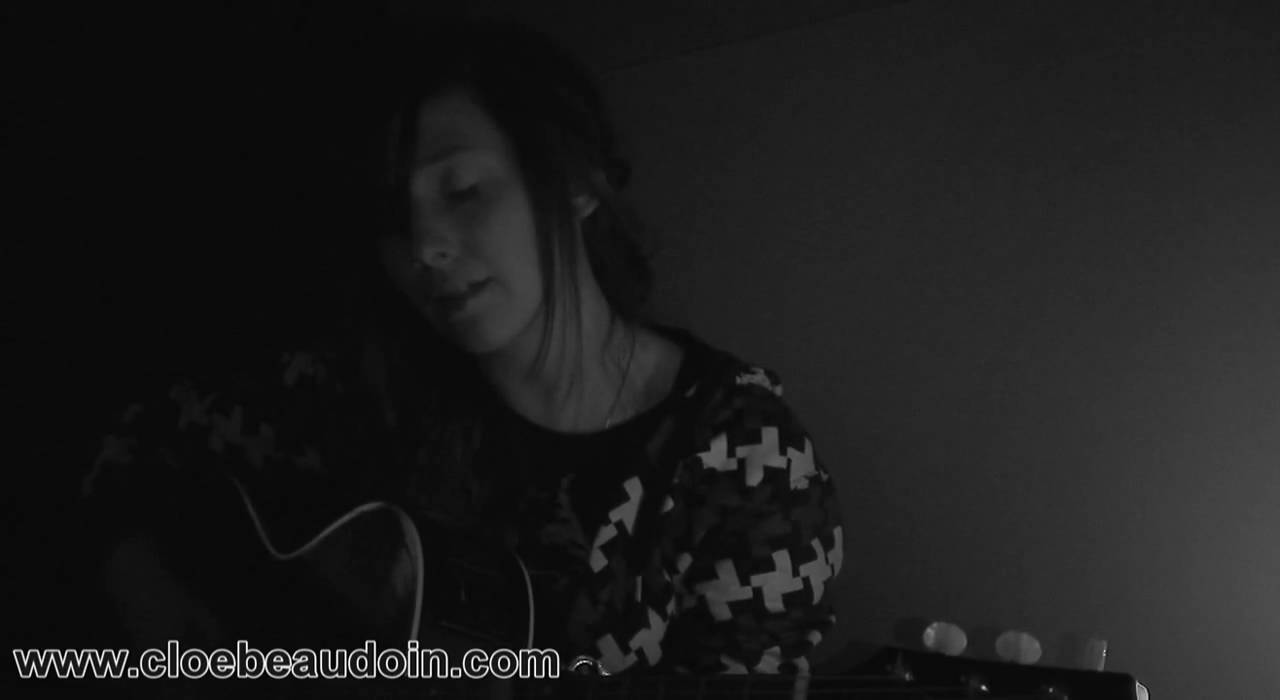 21 Guns-Green Day cover by cloebeaudoin