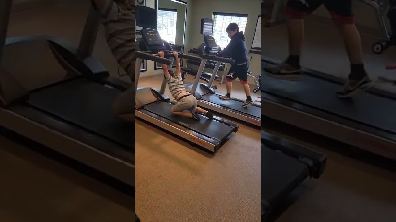 treadmill fail 💀🤣