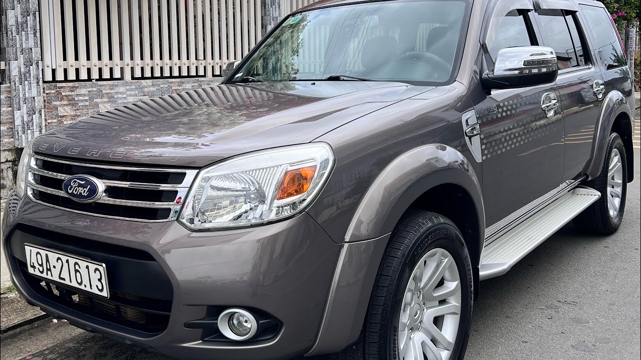 Giá Ford Everet 2013 chỉ 355tr.Chất xe rin sạch đẹp bao test hãng.ĐT 0913305789
