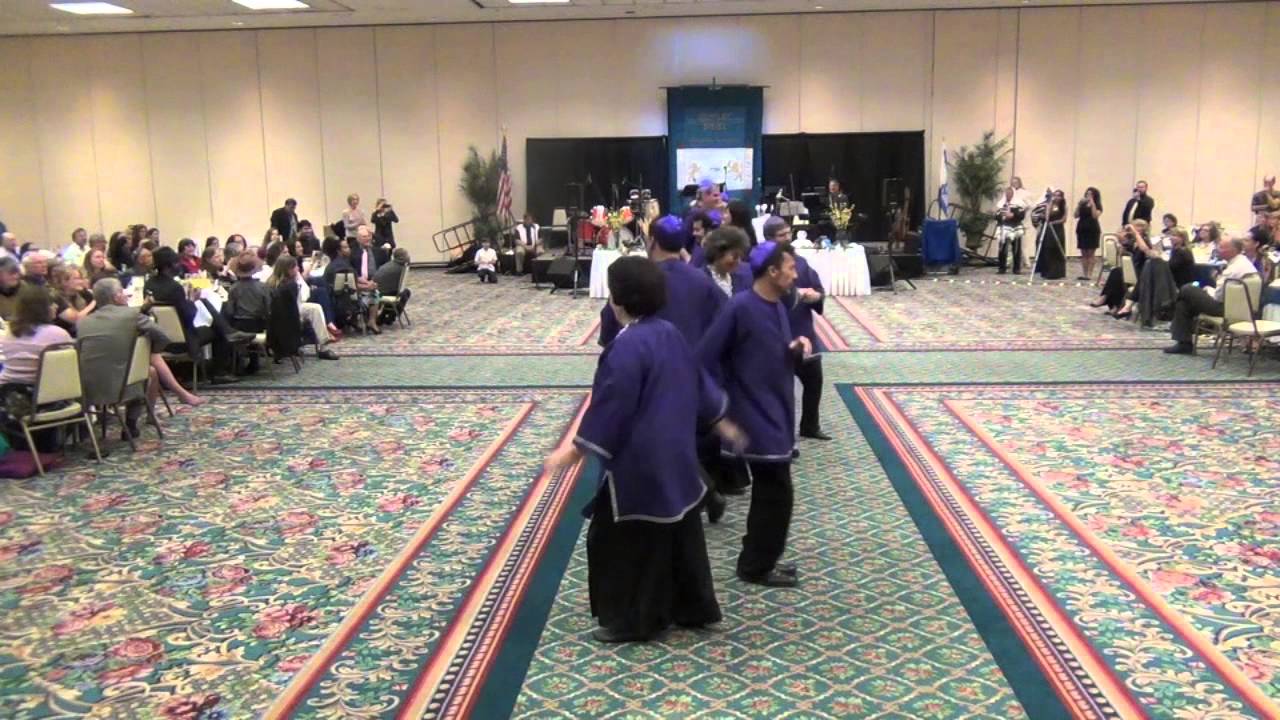 Adon Olam Dance