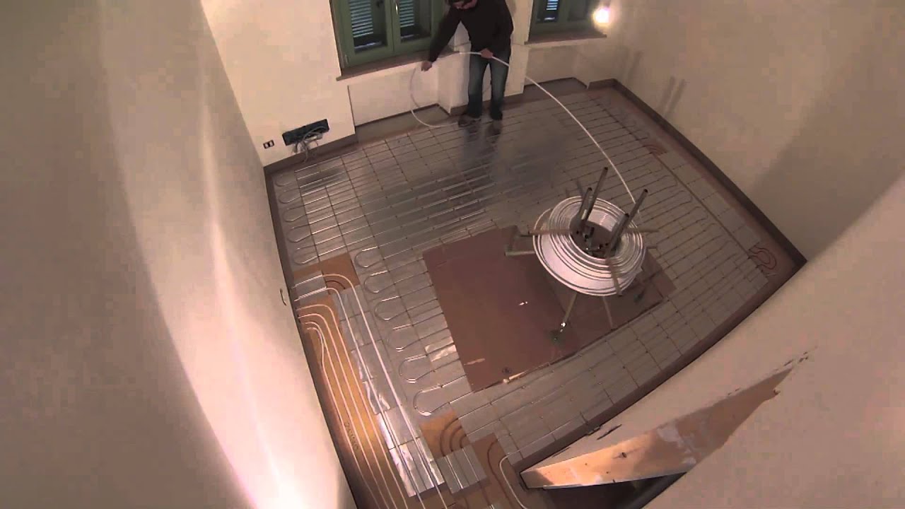 Sistema a pannelli radianti ECO DRY FloorTech con rivestimento in legno