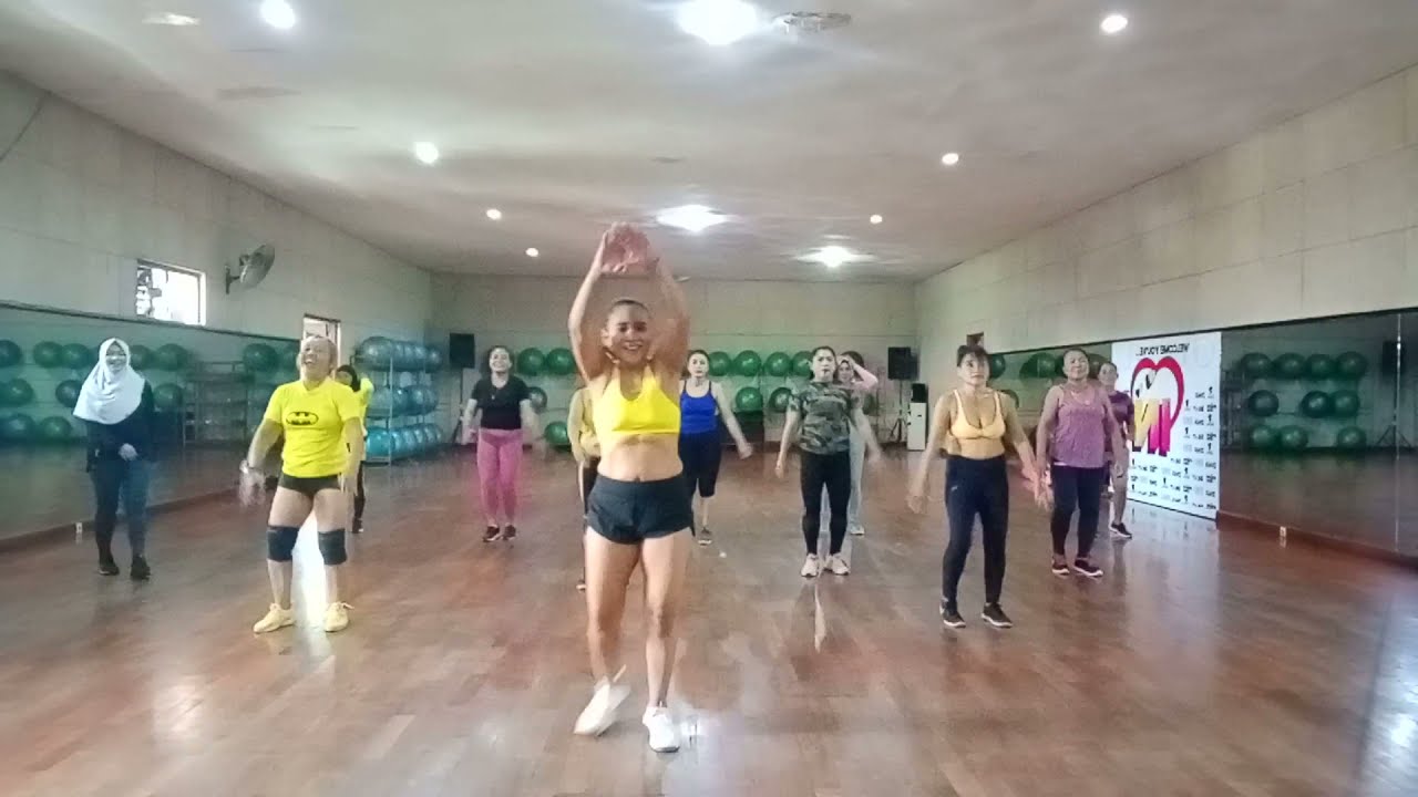 AEROBIC HITAM KUNING THE BODY ART SURABAYA COREO BY FENNY SULISTYOWATI
