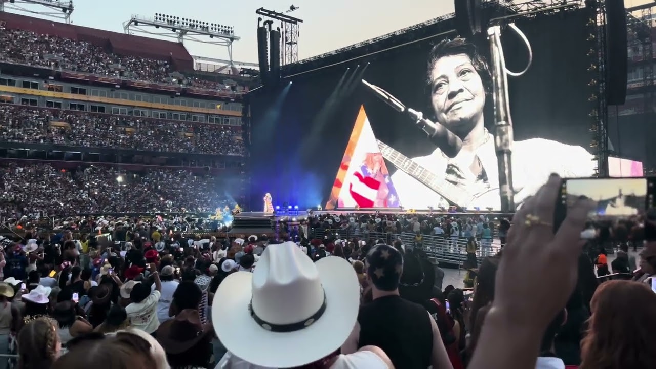 Beyoncé Cowboy Carter Fourth of July Show DC!🇺🇸🎆🐝