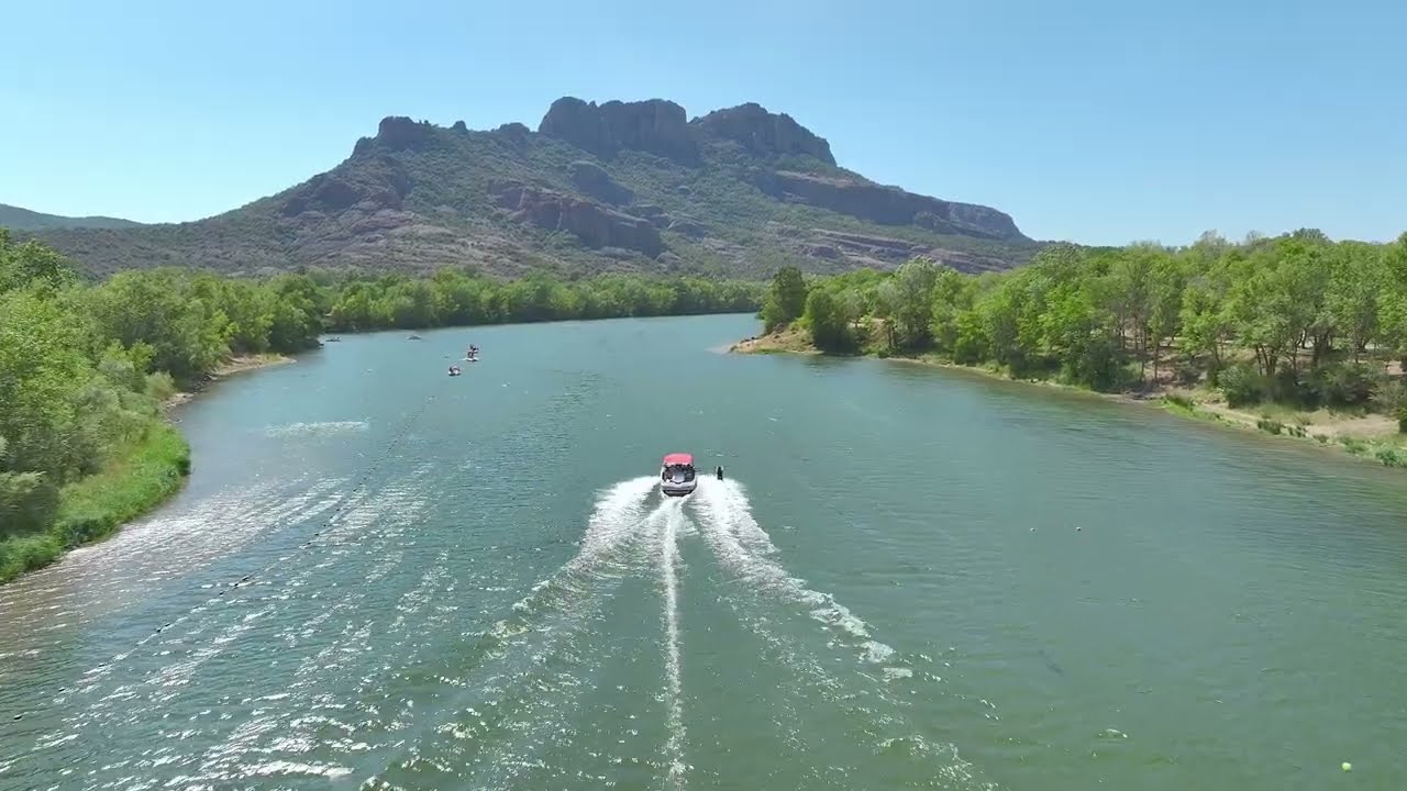 Lac Arena Base Nautique / complexe aquatique Roquebrune Sur Argens (83)