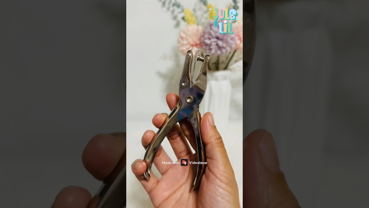 Single hole puncher