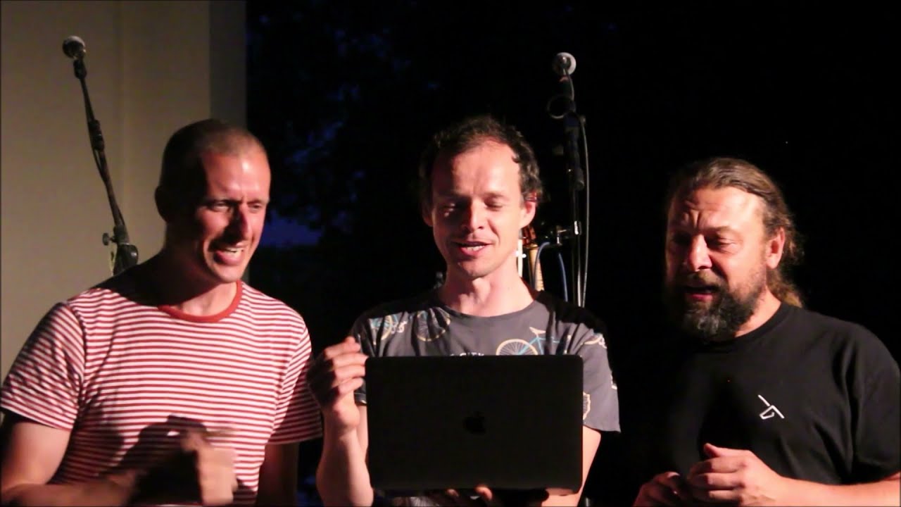 Hm... koncert k CD Nevadí (a jiné písně)
