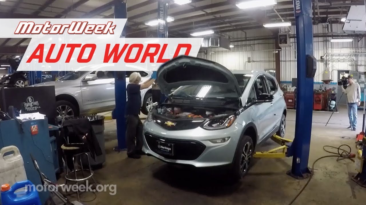 Electric vs Gas Vehicles: The Long Term Cost Comparison
