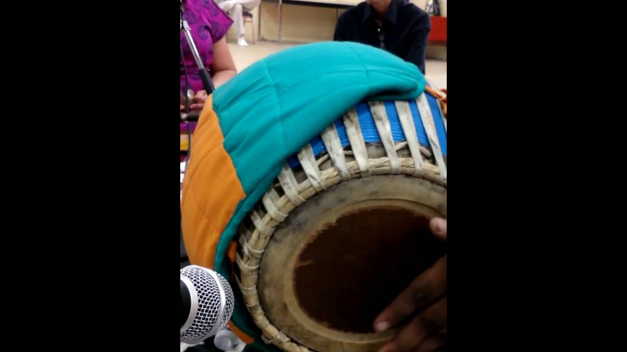 24th Annual Astaprahar - 24 Hour Kirtan 2016 - E2 - Ajamil Das