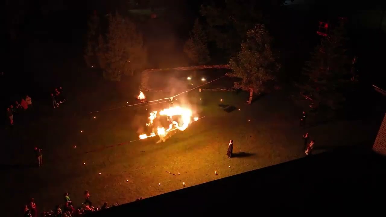 Rising Phoenix - Tauri Vahesaar - FireSlacklineShow