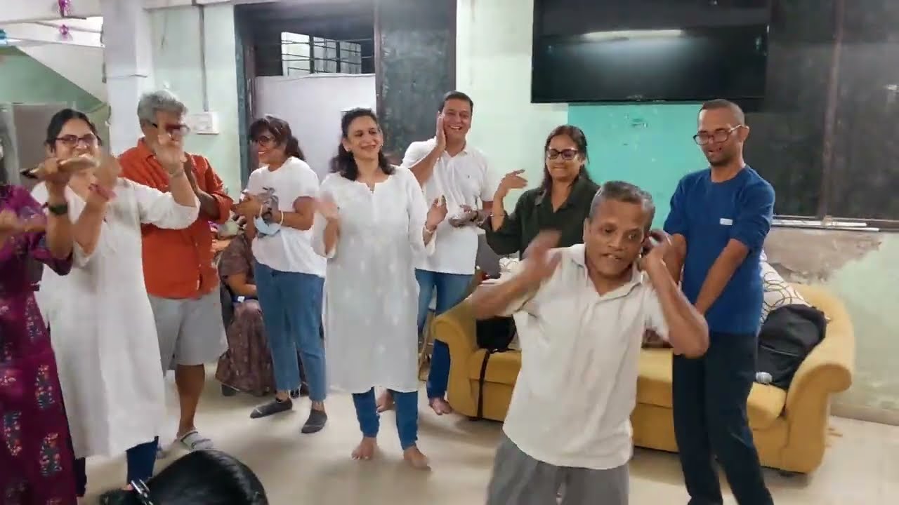 Dance Program in Smit Old age home "old age home in Thane" 