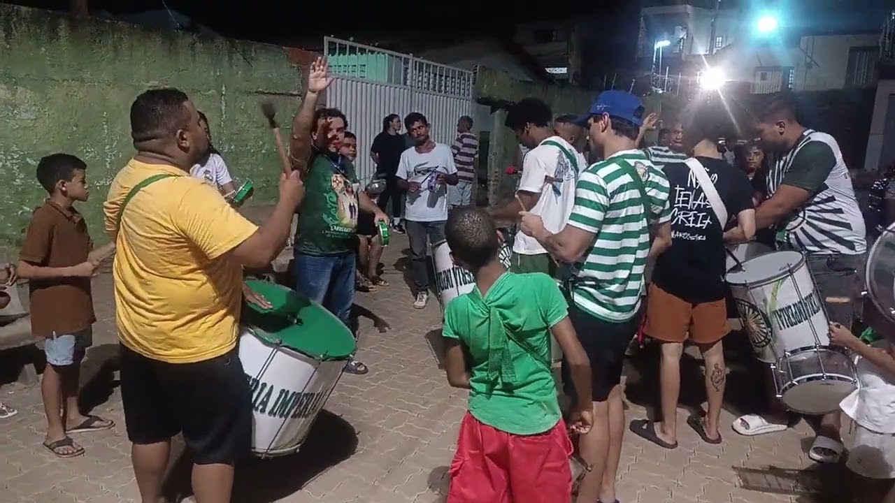 Ensaio da Bateria da Unidos do Morro 2026