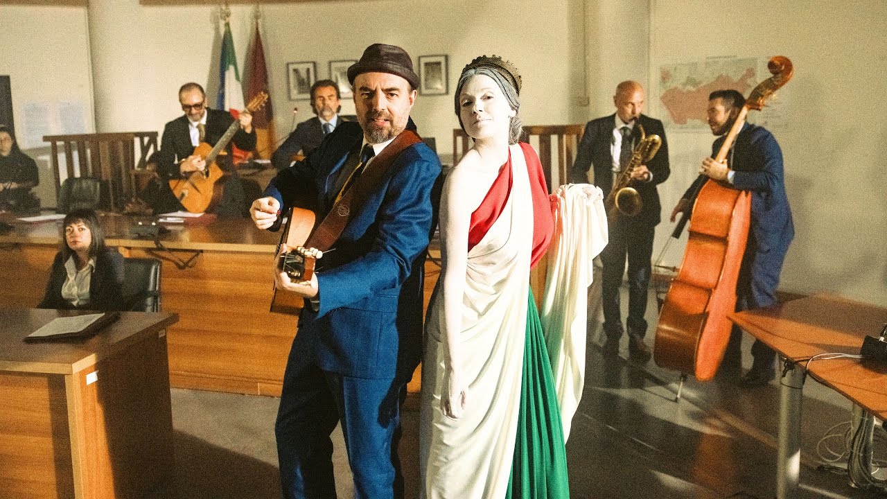 Swing Politik - Piji - Simona Molinari