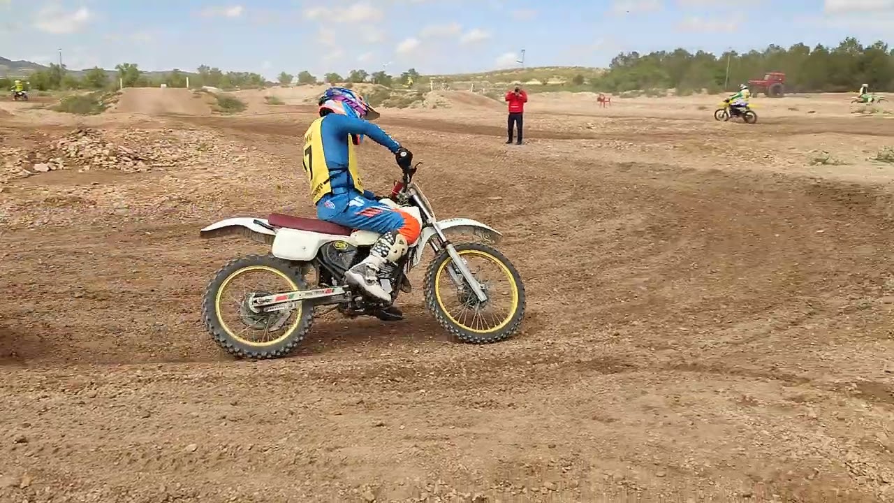 QUEDADA DE MOTOS CLASICAS CROSS MONTEALEGRE 2025