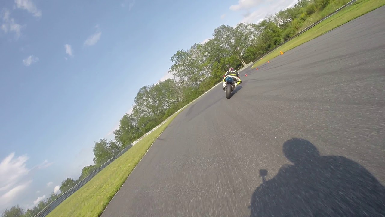 Tonys Track Days Thompson 8-5-17 Last Session Fast Group
