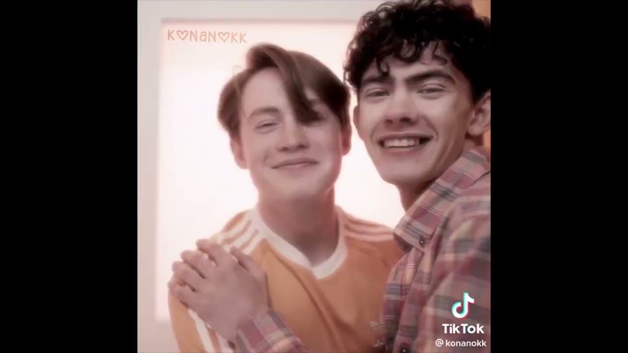 HEARTSTOPPER TIKTOK EDITS AAAAAAH 😍😍