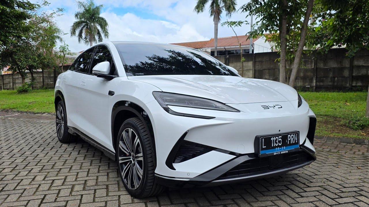 2025 BYD Sealion 7 versi Piano Black Glossy Trim sudah hadir di INDONESIA. Formulir di Description!