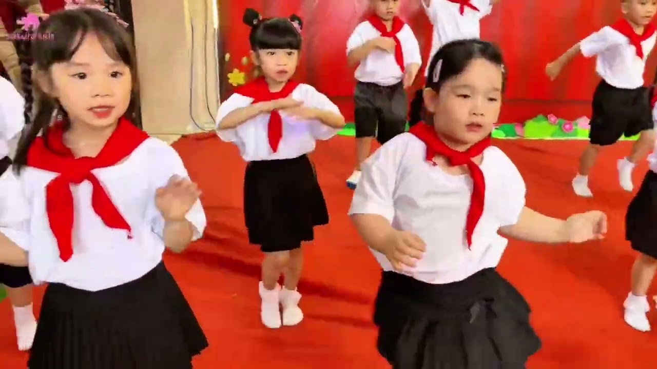 🌸🌸 HÒ VƯƠN MÌNH - GIA ĐÌNH XUÂN ẤM 2026 🌸🌸