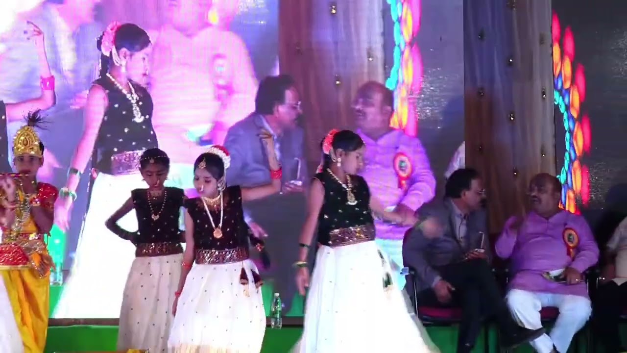 JAYA JANARDHANA KRISHNA RADHIKA PATE DANCE