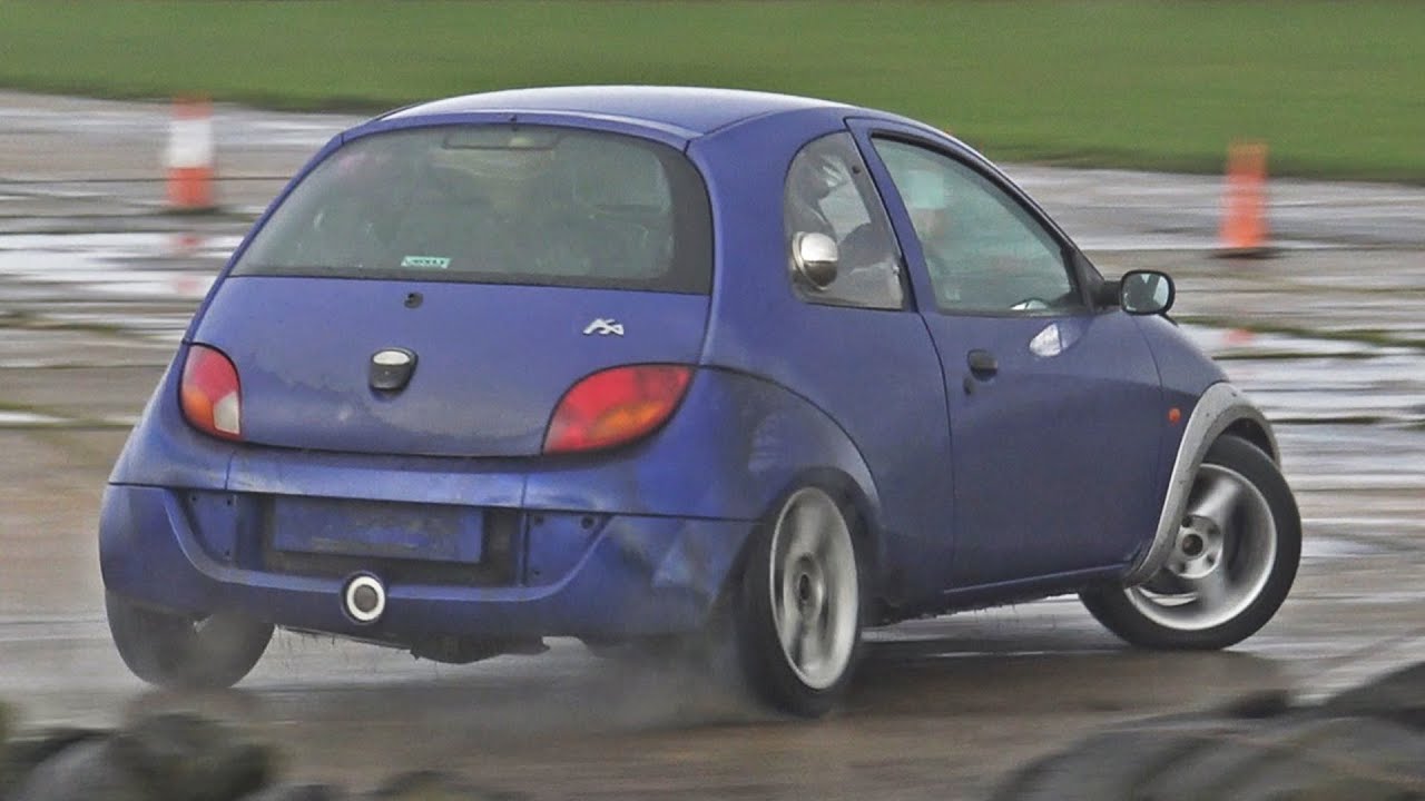 Ford KA Goes DRIFTING?!