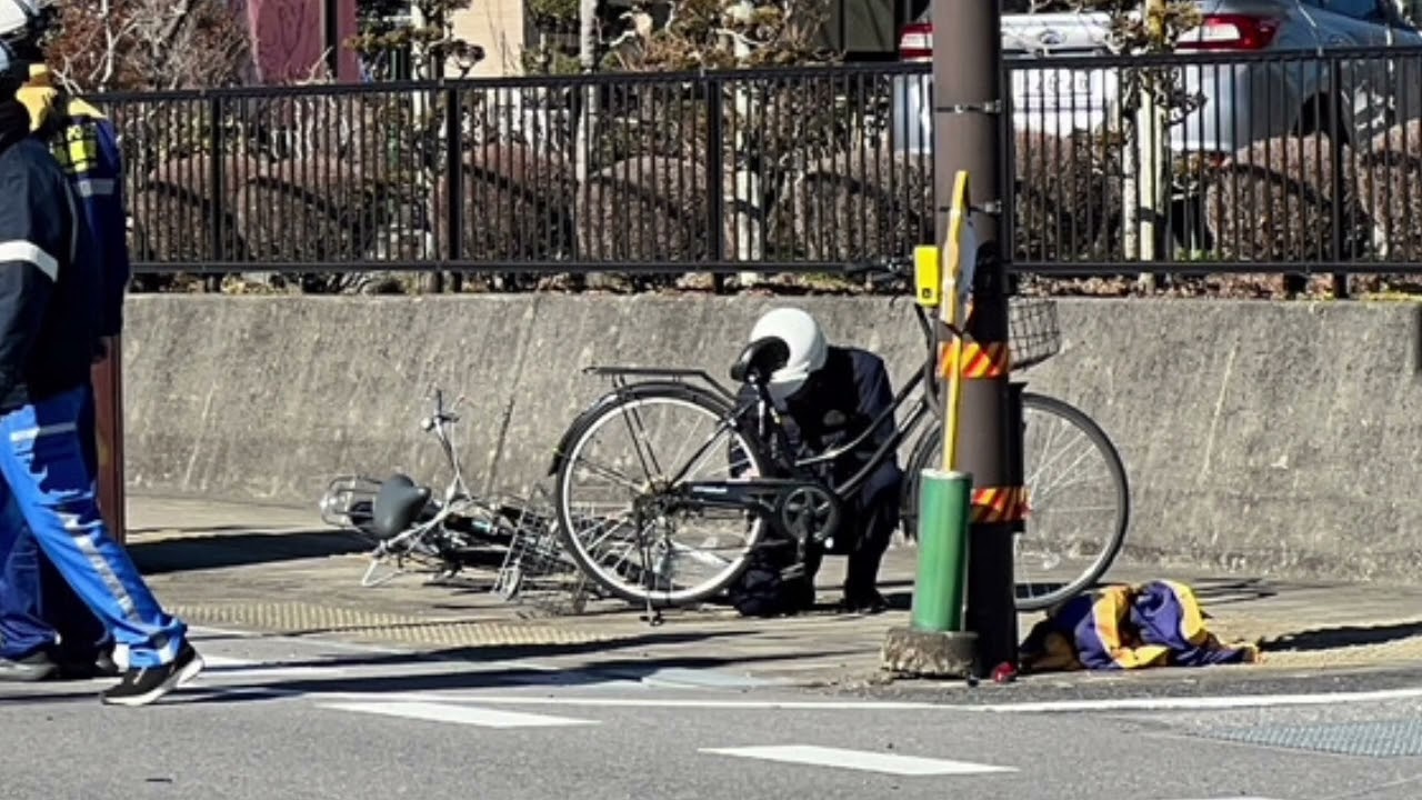 🚨栃木・日光で自転車事故！15歳女子中学生が重体🚨 信号無視の車が交差点に進入か