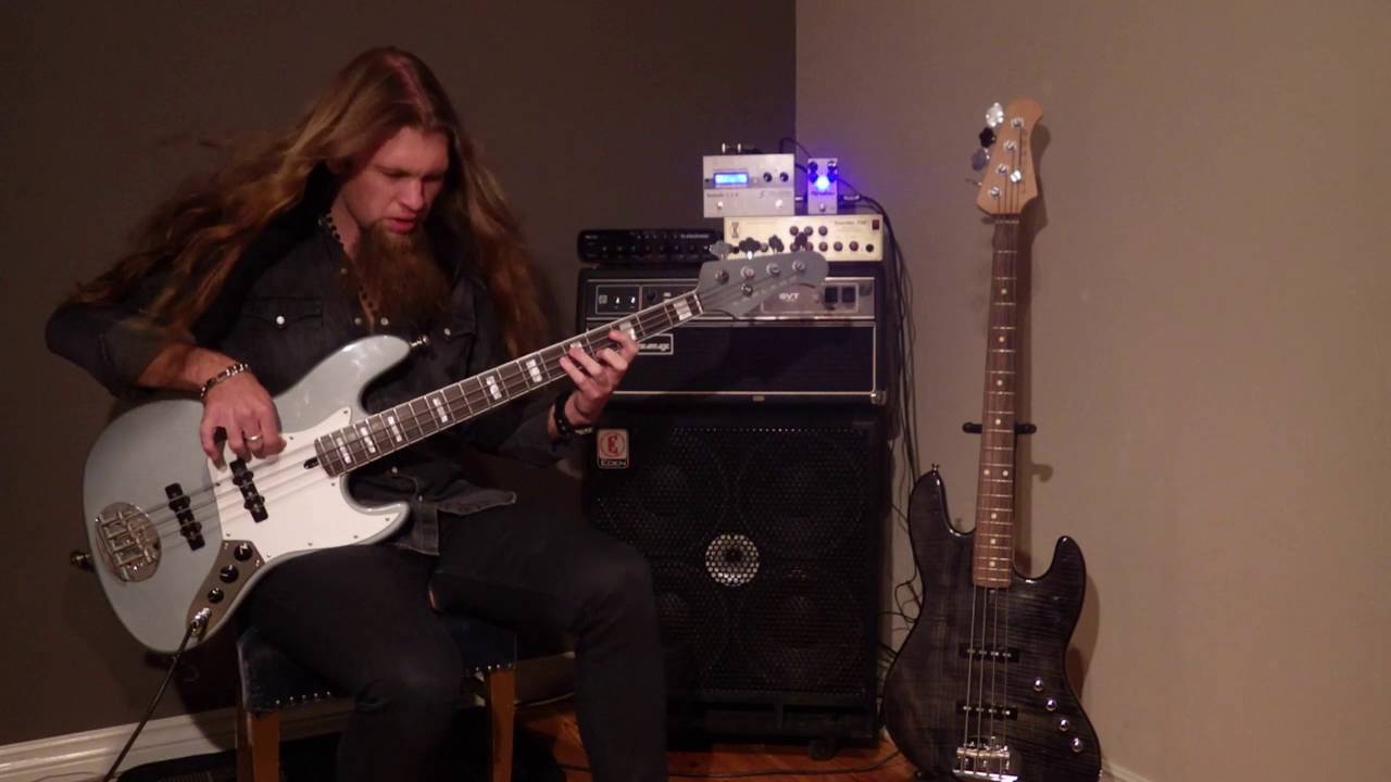 Metallica - Moth Into Flame (Bass Cover)