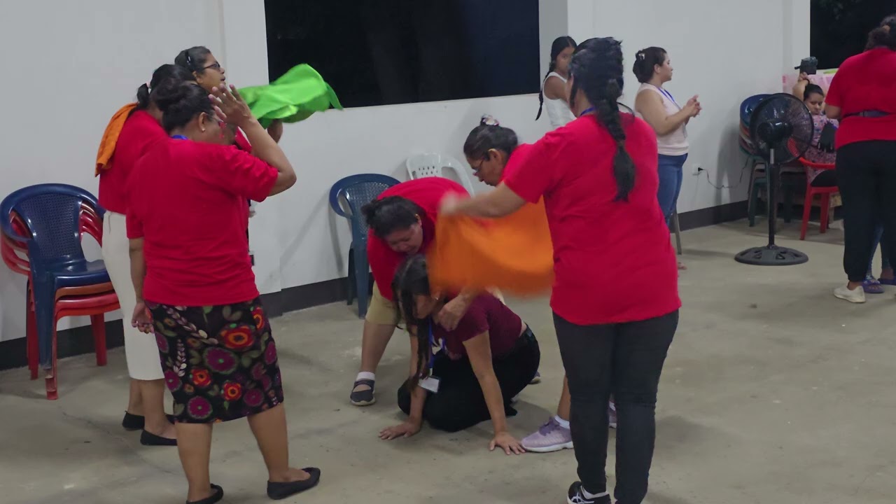 Momentos en el retiro de jóvenes Siloe zona 4