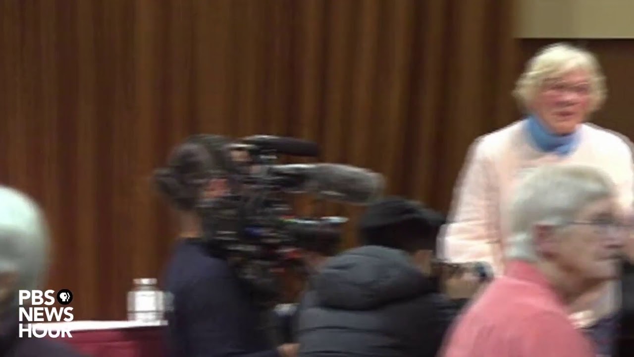 WATCH LIVE: Democratic presidential candidate Andrew Yang holds town hall in New Hampshire