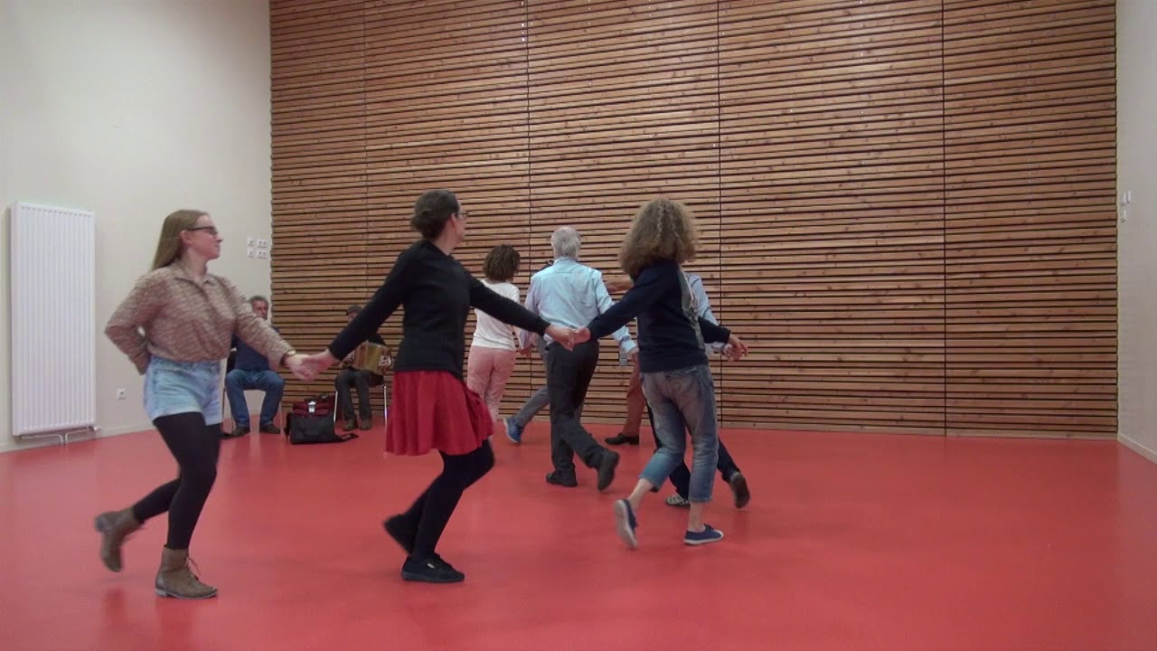 Farandole - TRADAMUSE / / BAL POUR ENFANTS