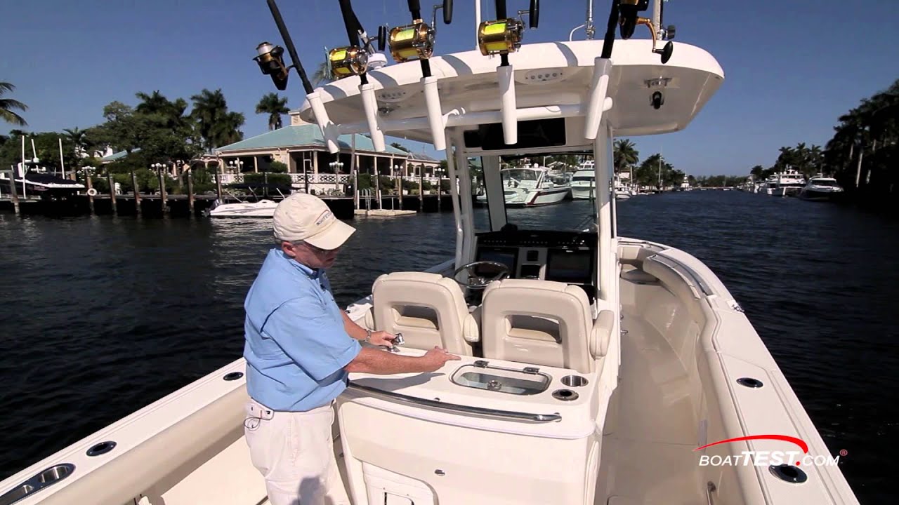 Boston Whaler 280 Outrage Features 2016- By BoatTest.com