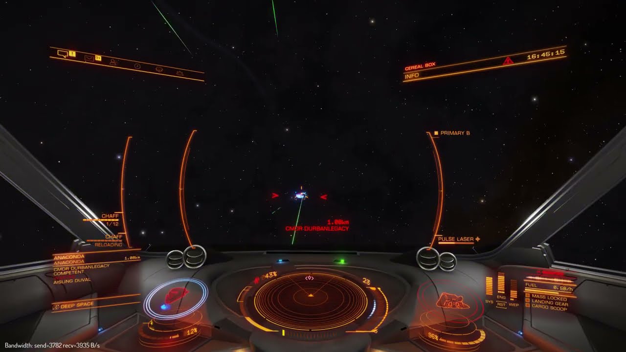 PvP Hauler vs Anaconda. Stop Using Chaff!! (Elite Dangerous)