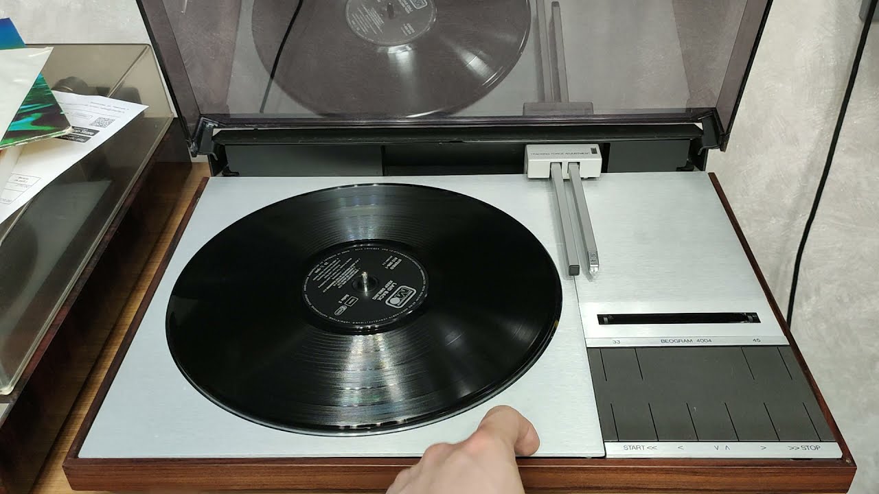 Bang & Olufsen Beogram 4004 виниловый проигрыватель, шедевр от Датской фирмы, обзор.