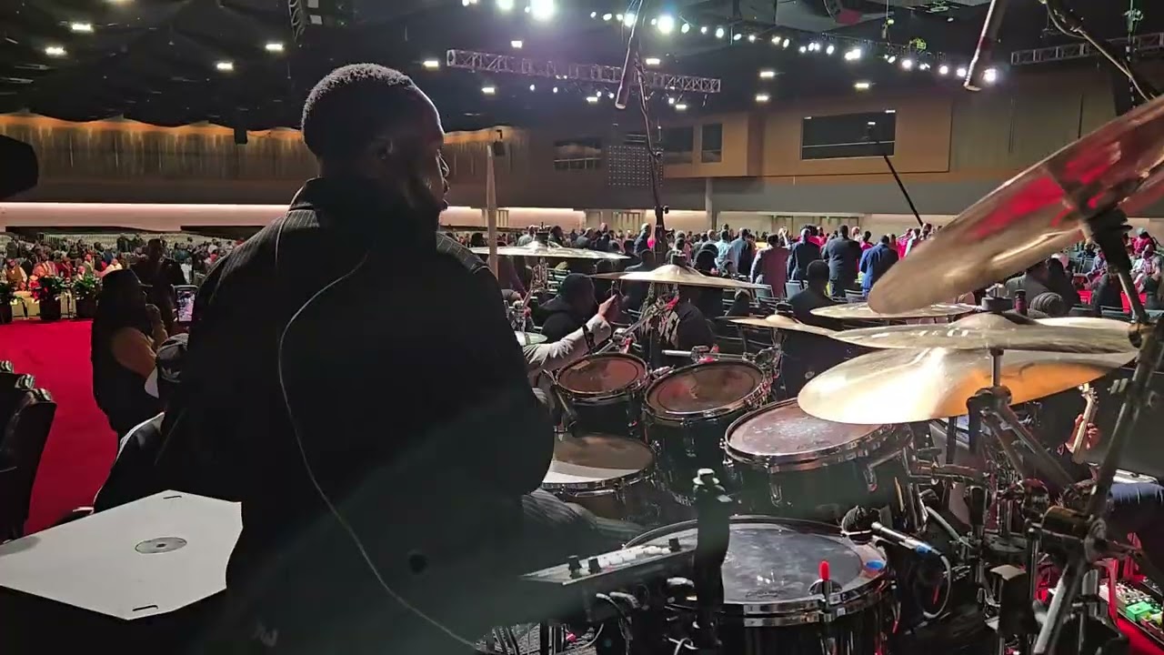 Pooter Golden Playing For The Kurt Carr Tribute at COGIC HolyConvocation 2025 (Part 2)