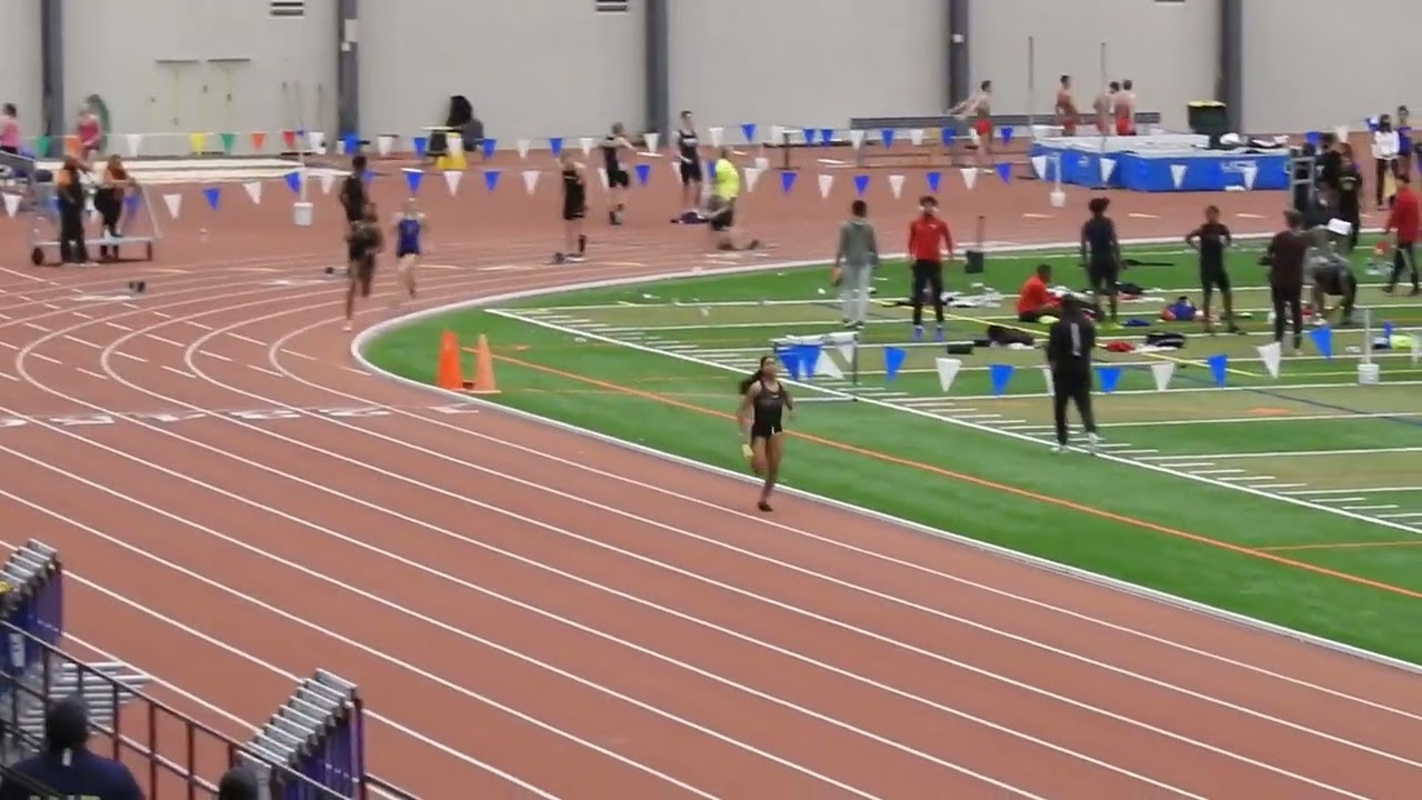 Bullis Girls 4X400 meter Relay 2022, Spire Scholastic Showcase Geneva, Ohio