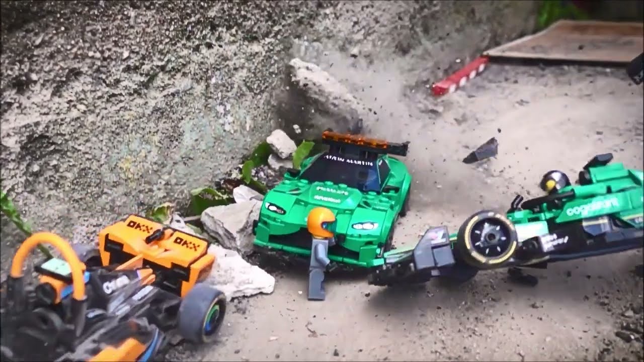 LEGO Formula 1 Crash Compilation 1000 fps