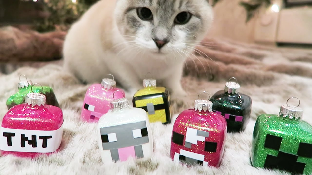 DIY MINECRAFT GLITTER ORNAMENTS - MONDAY VLOG