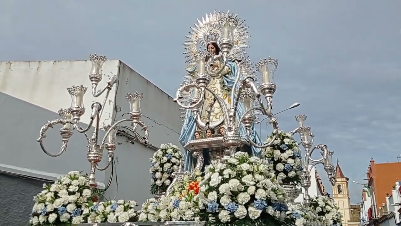 Procesión de la Pureza de María de Benacazón, 2023.