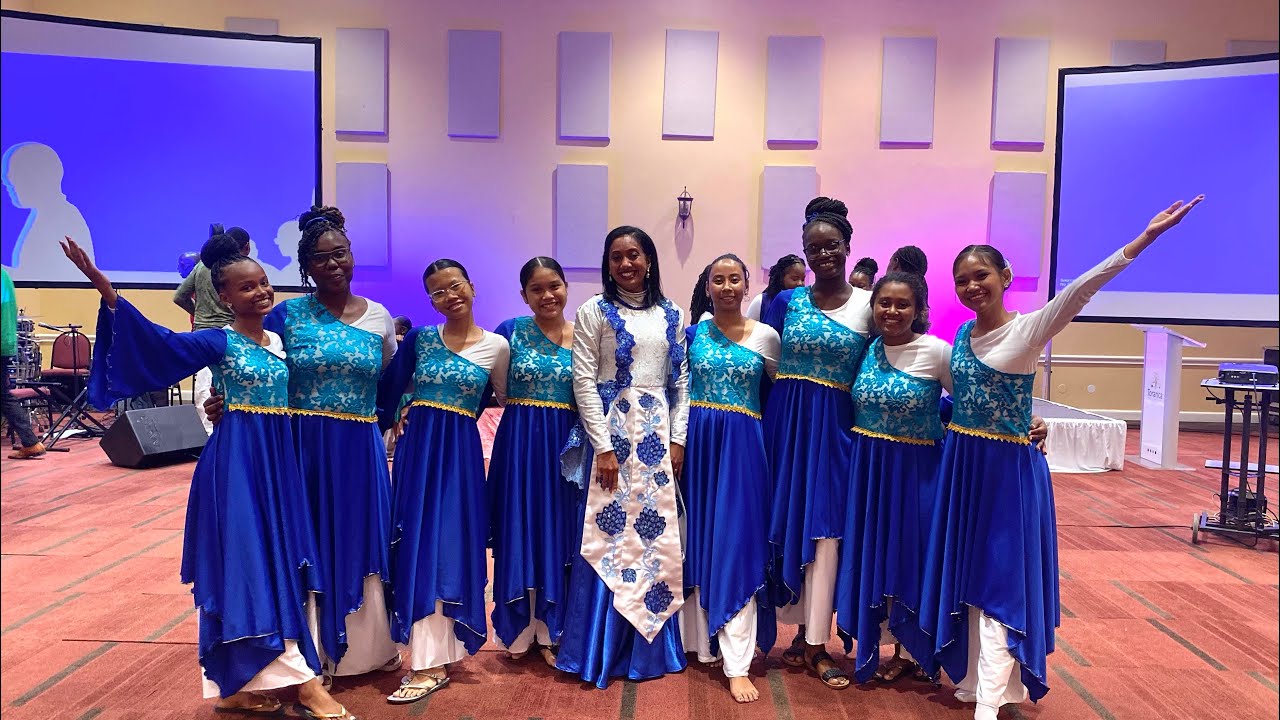 He’s in the room ~ David Jennings & Bethany Jennings BTDM Dance group 🤍