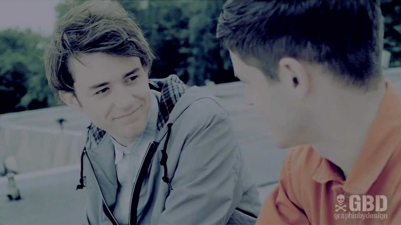 Somewhere A Clock Is Ticking: Simon/Peter(& Alisha) [Misfits]