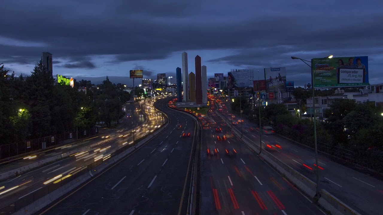 Torres de sat&eacute;lite Naucalpan de Ju&aacute;rez (Hyperlapse) - Koacervado