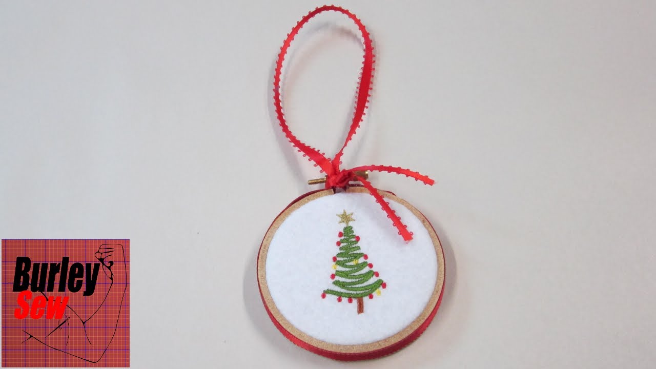 Last Minute Embroidery Hoop Christmas Ornament and Holiday Wishes